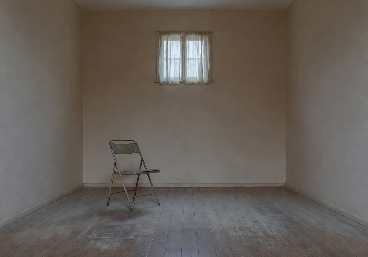 Living Room before DecorAI redesign